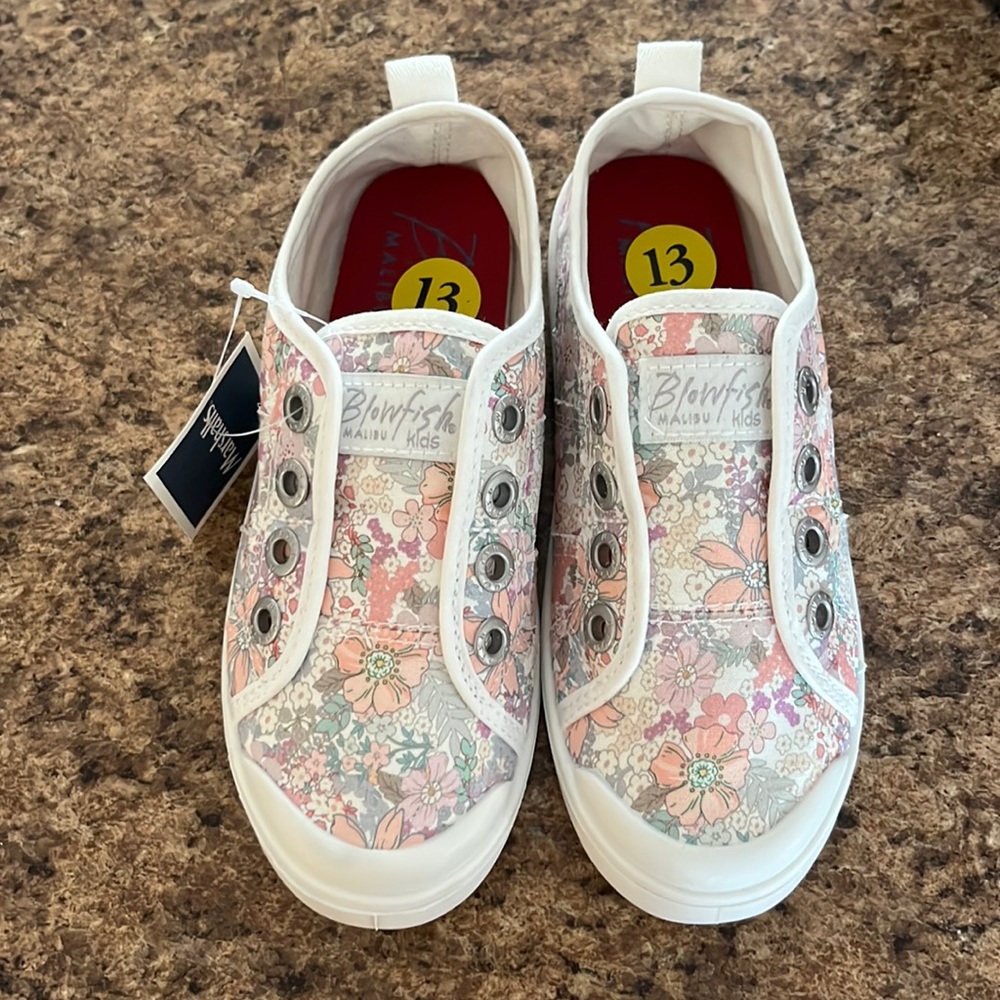 Kids brand new size 13 slip-on sneakers